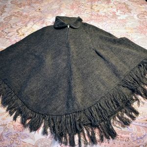 NWOT Woman Artisan Handmade Alpaca poncho